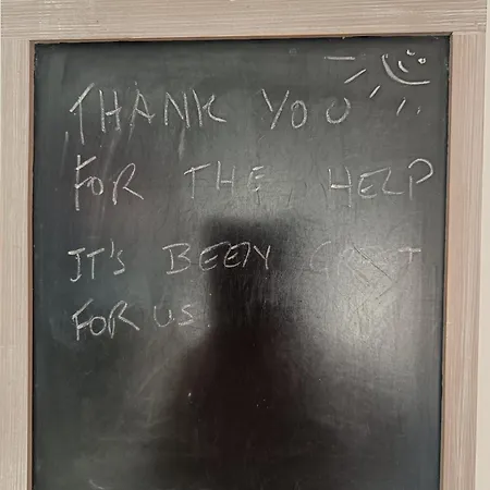 Seaview Luxury Penthouse With Shared Swimming Pool *