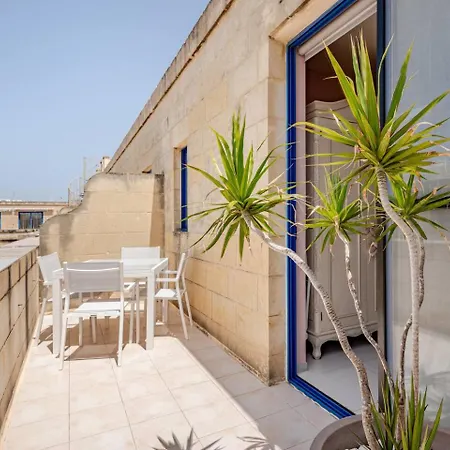 Il-kannizzata Luxurious Gozo Penthouse With Sea View & Pool Għajnsielem