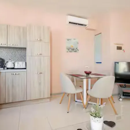 Il-kannizzata Luxurious Gozo Penthouse With Sea View & Pool Appartement