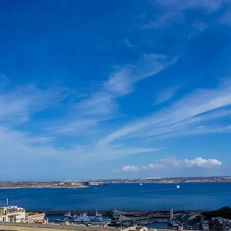 Il-kannizzata Luxurious Gozo Penthouse With Sea View & Pool Appartement *