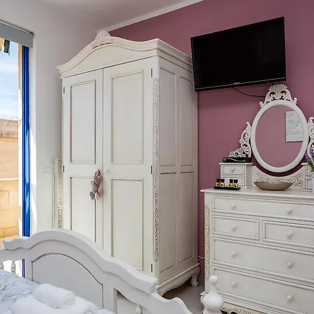 Seaview Luxury Penthouse With Shared Swimming Pool Daire Għajnsielem