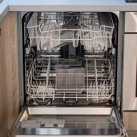 Seaview Luxury Penthouse With Shared Swimming Pool 아파트 Għajnsielem