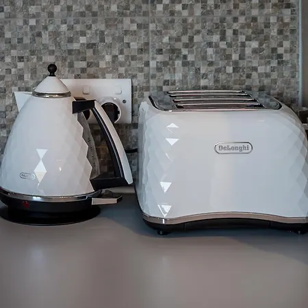 Seaview Luxury Penthouse With Shared Swimming Pool Għajnsielem