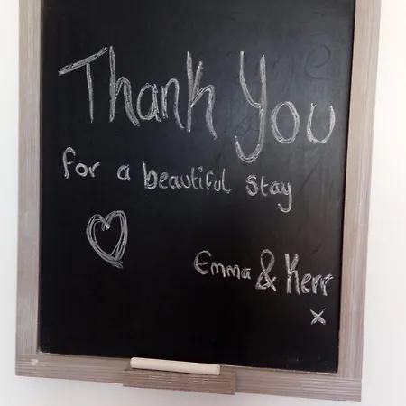 Seaview Luxury Penthouse With Shared Swimming Pool