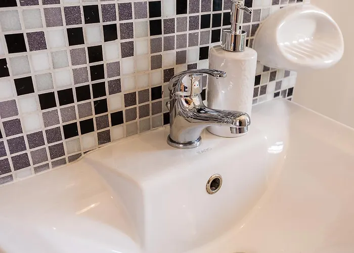 Il-kannizzata Luxurious Gozo Penthouse With Sea View & Pool