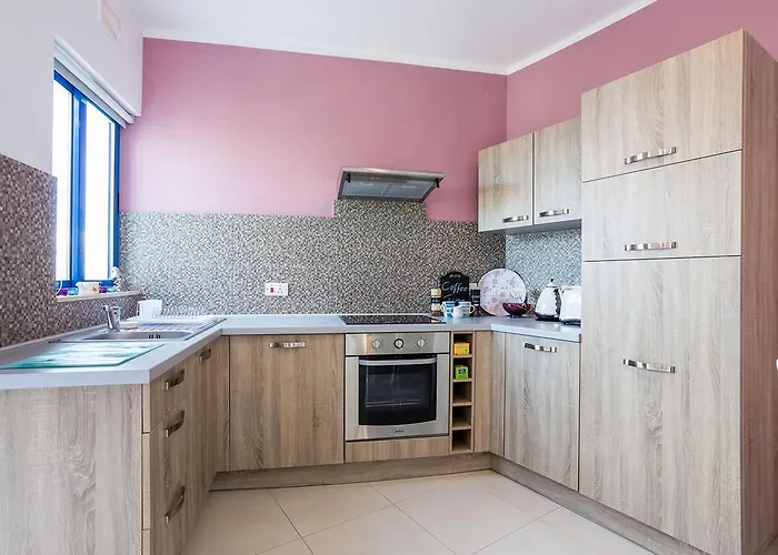 Il-kannizzata Luxurious Gozo Penthouse With Sea View & Pool Apartment *