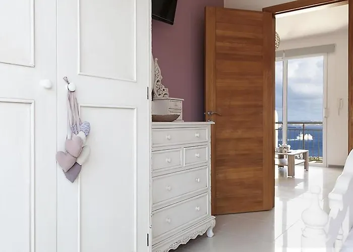 Il-kannizzata Luxurious Gozo Penthouse With Sea View & Pool Apartment